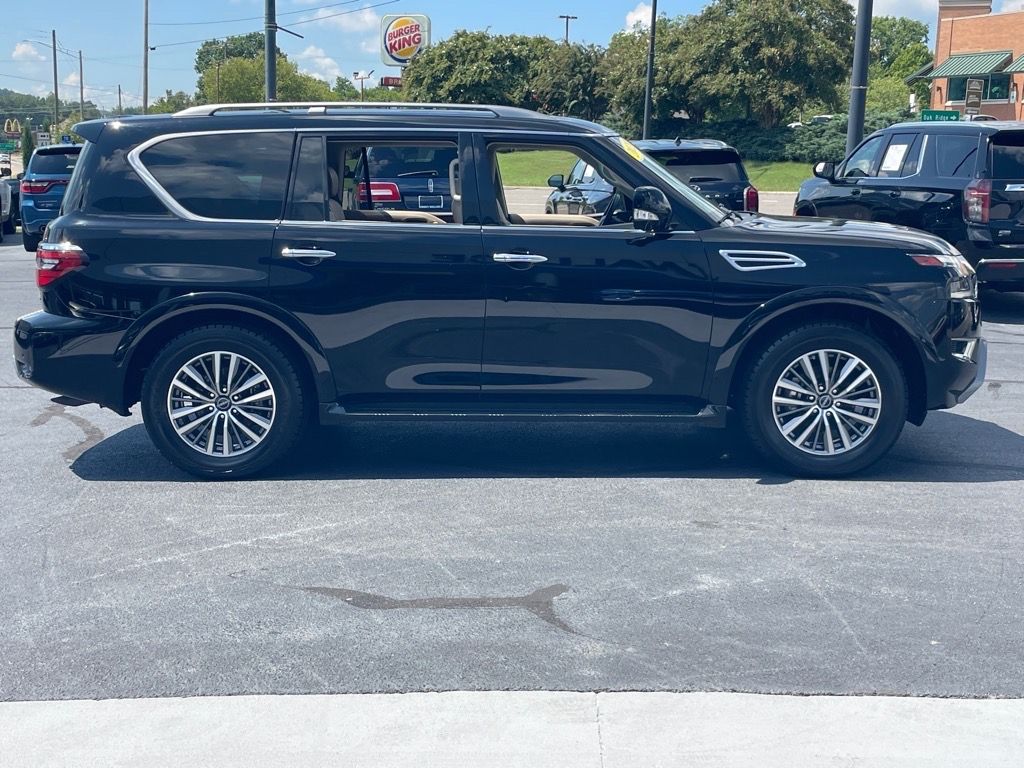 2023 Nissan Armada SL photo 7