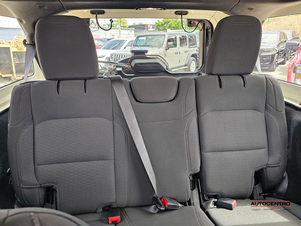 2021 Jeep Wrangler Unlimited Sport photo 2