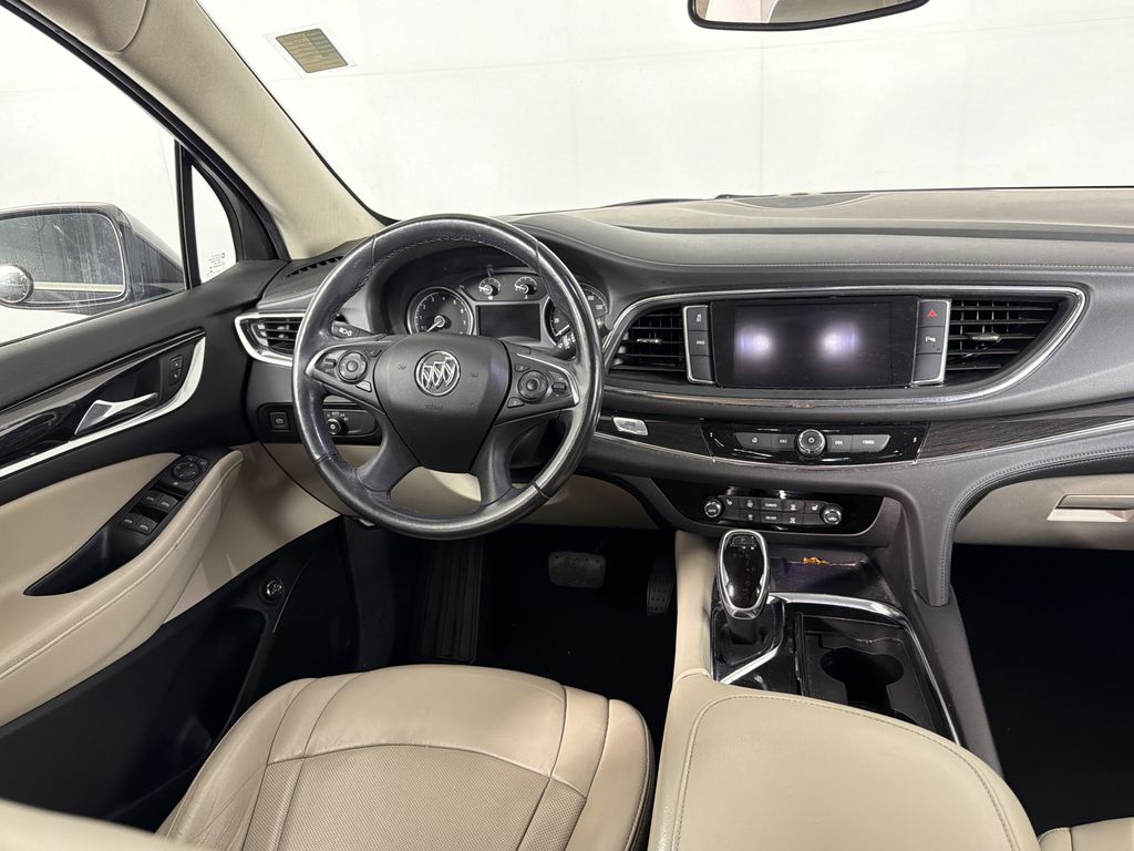 2018 Buick Enclave Essence photo 22