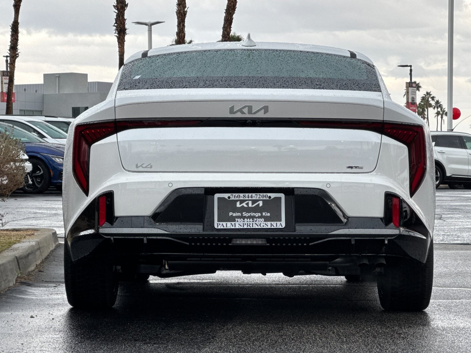 2025 Kia K4 GT-Line Turbo photo 3