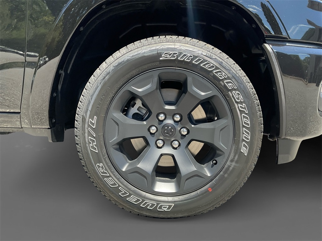 2025 Ram 1500 Sport photo 8
