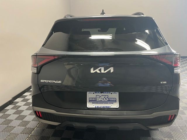 2023 Kia Sportage X-Line photo 4