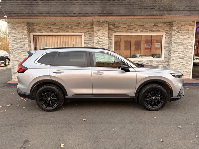 2023 Honda CR-V Hybrid Sport photo 4