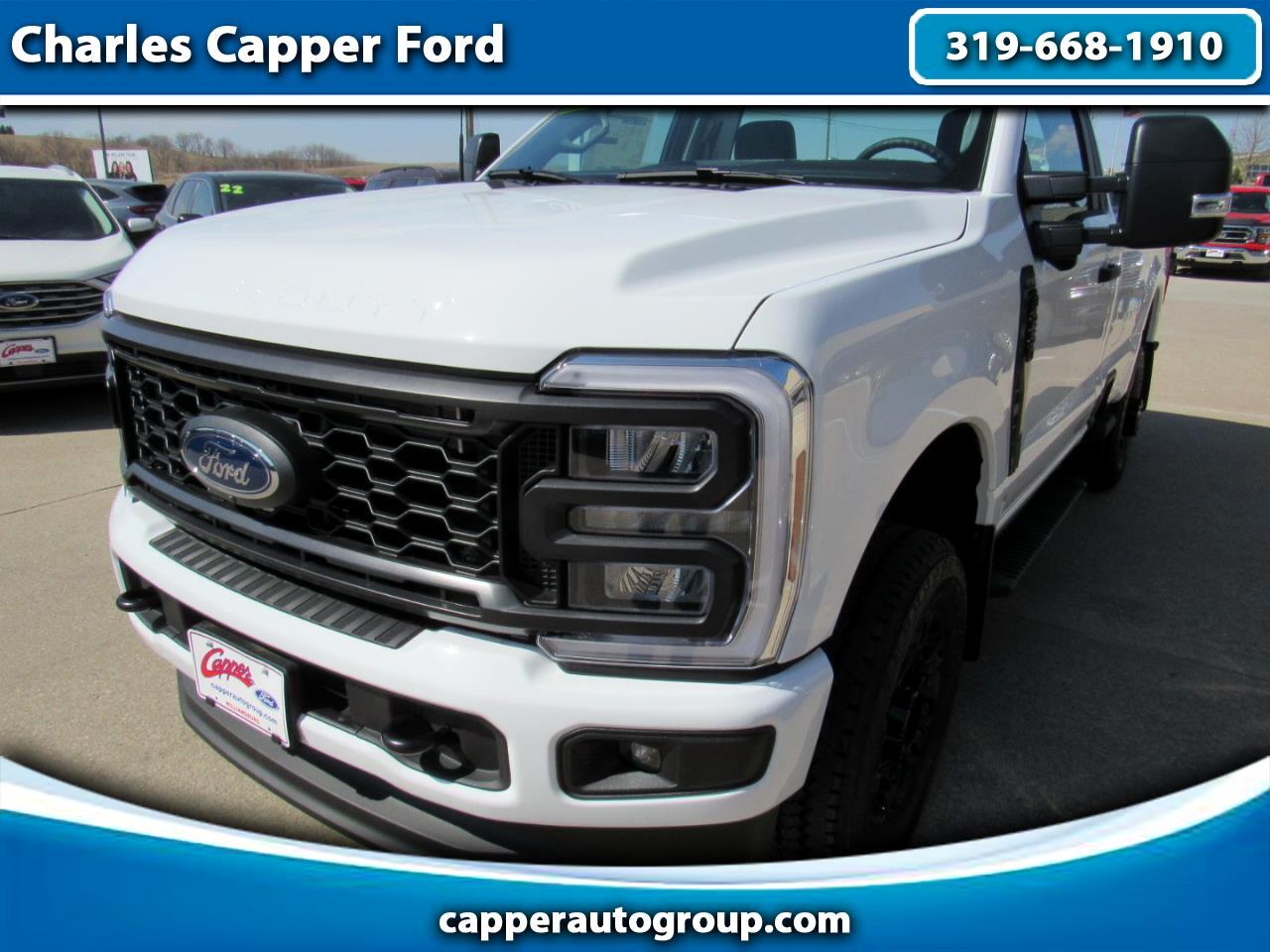 2025 Ford F-250 Super Duty XL's photo