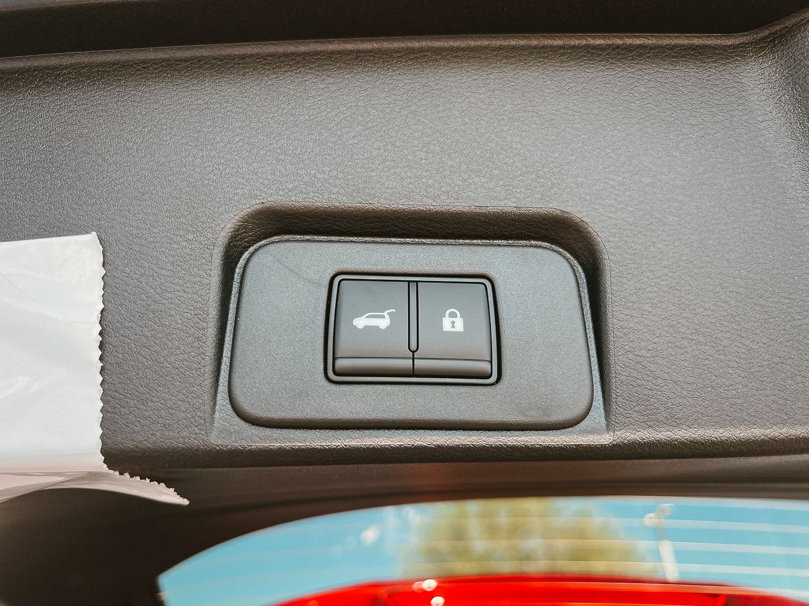 2026 Nissan Rogue SV photo 4