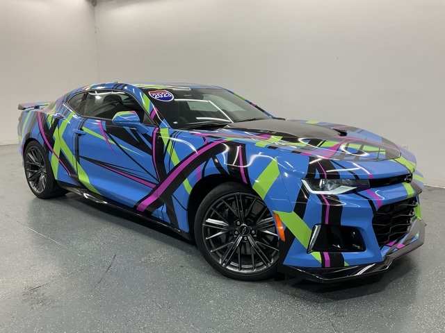 2023 Chevrolet Camaro ZL1 photo 2