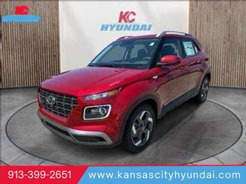 2025 Hyundai Venue Limited's photo