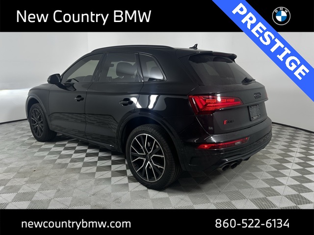 2022 Audi SQ5 Prestige photo 2