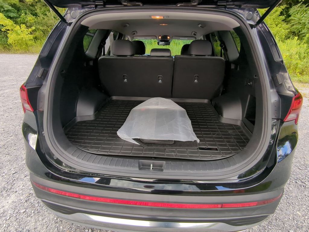 2022 Hyundai Santa Fe SEL photo 22