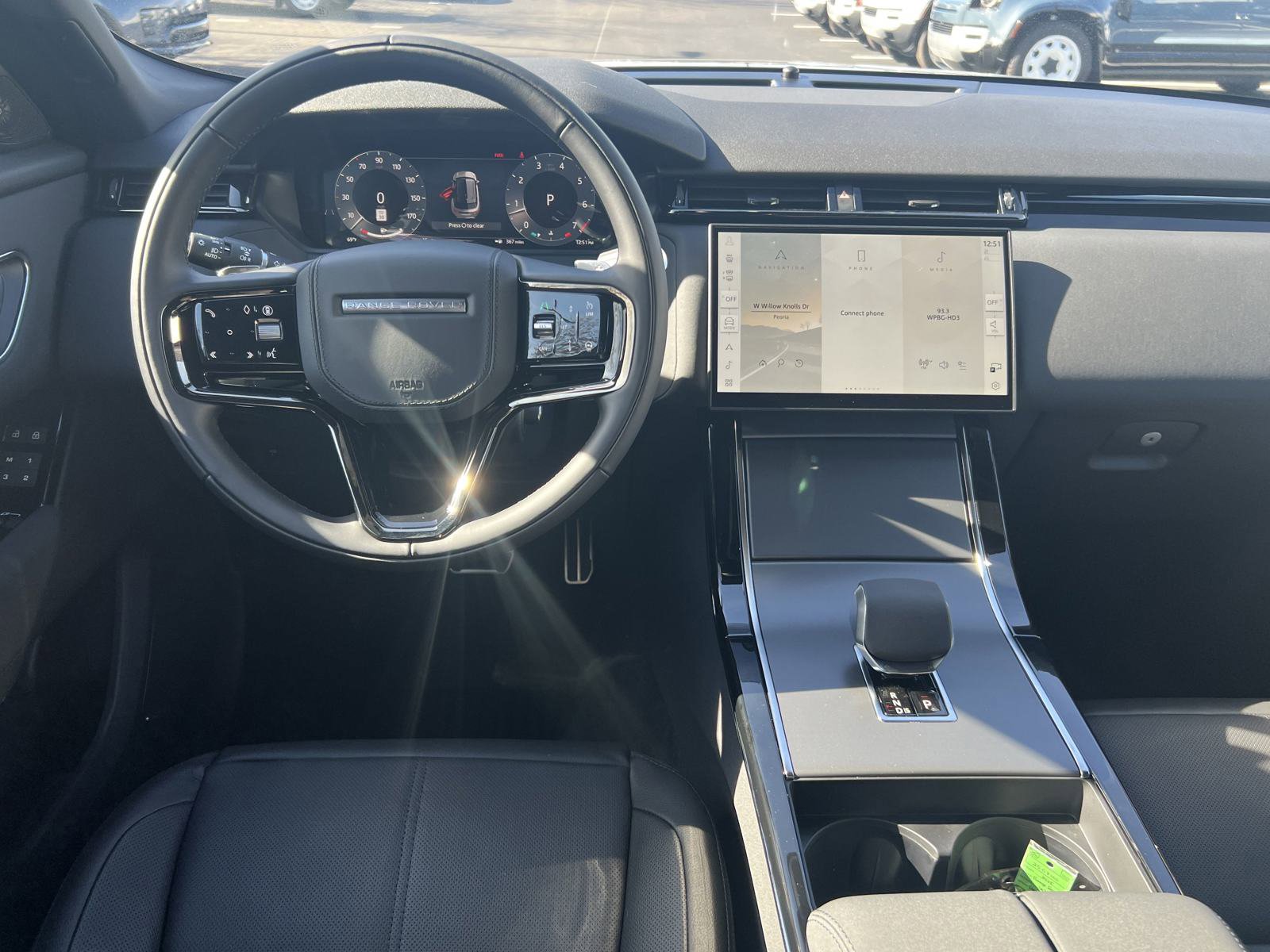 2025 Land Rover Range Rover Velar SE photo 10