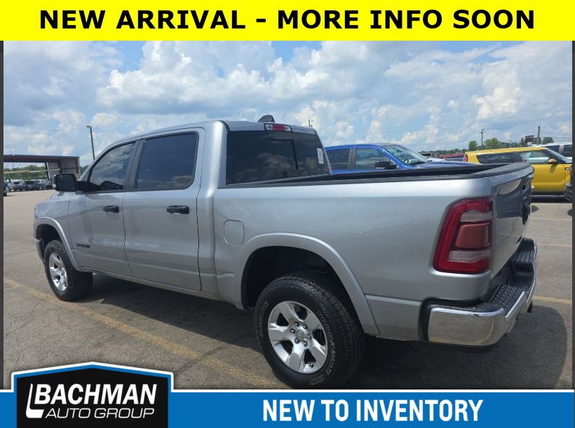 2019 Ram 1500 Laramie photo 2