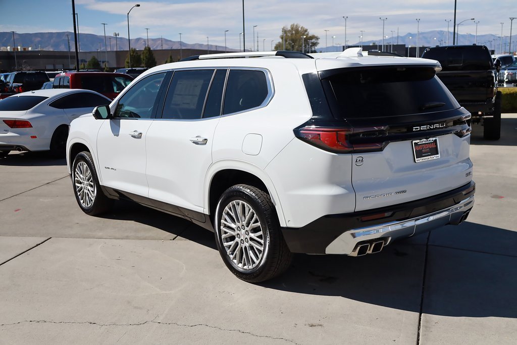 2026 Gmc Acadia Denali photo 4