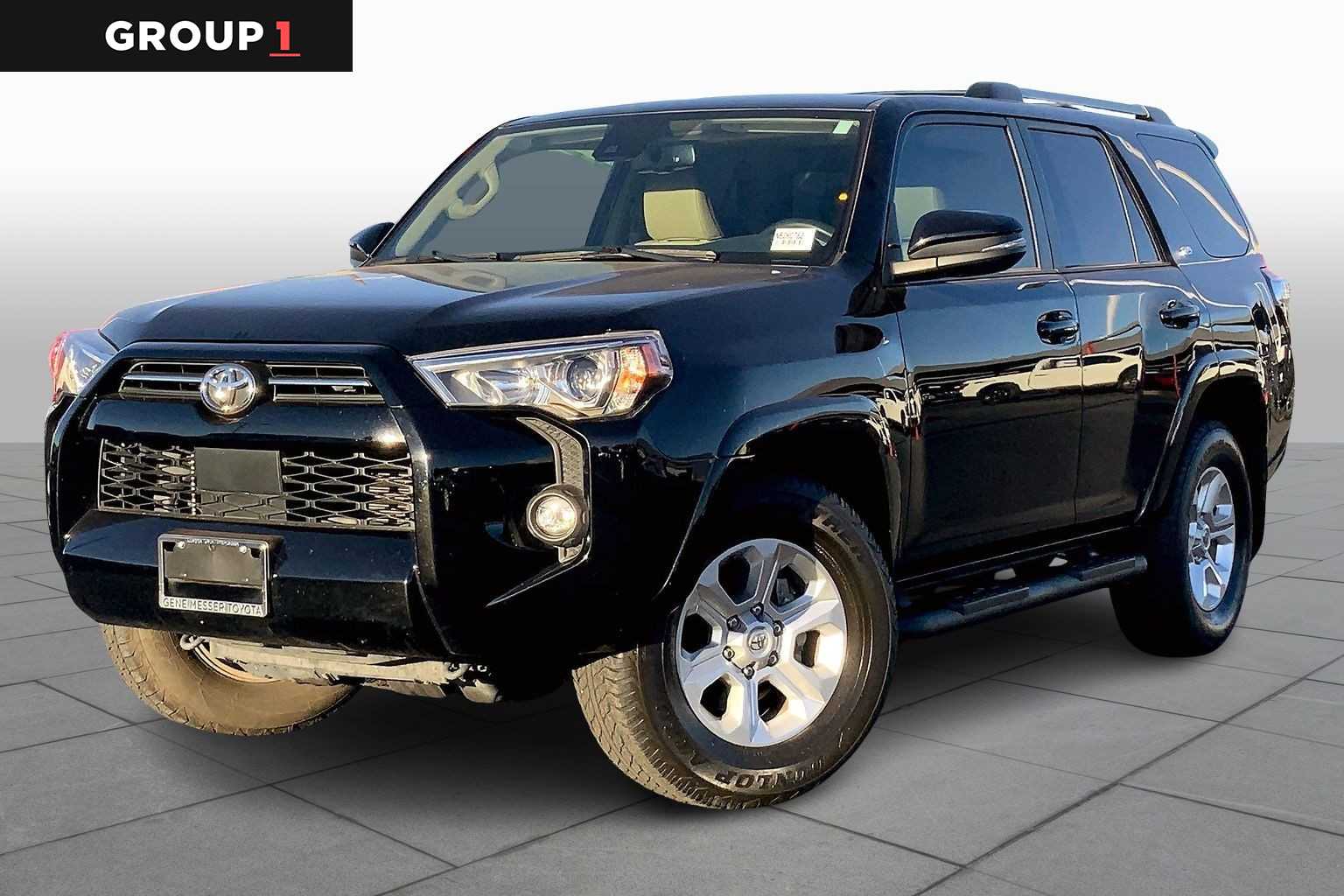 2022 Toyota 4Runner SR5 Premium's photo