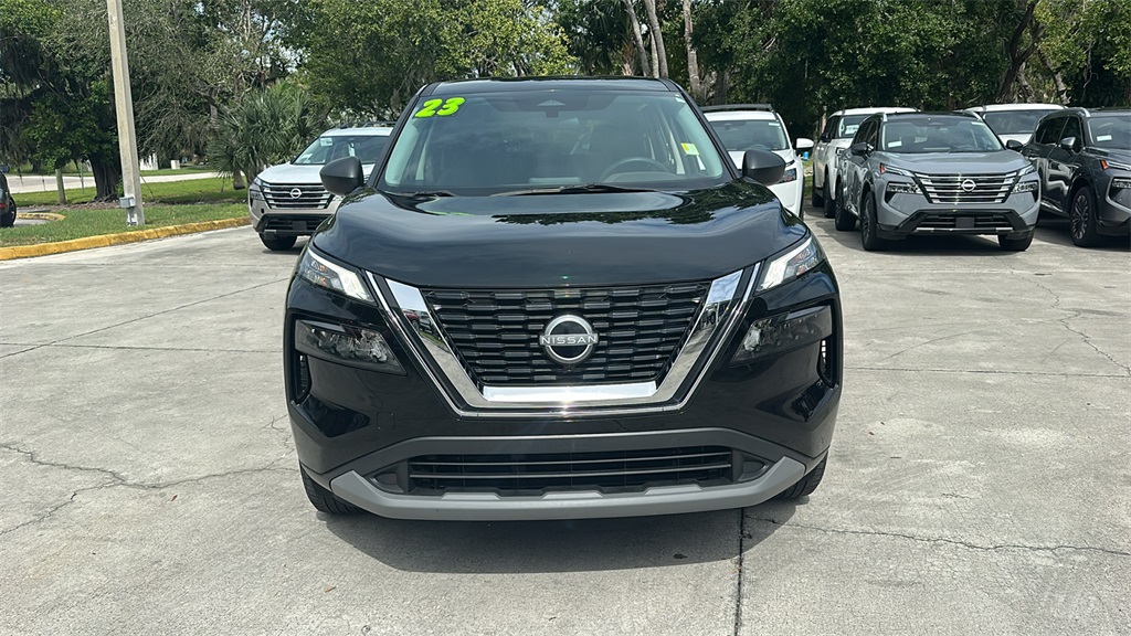 2023 Nissan Rogue S photo 2