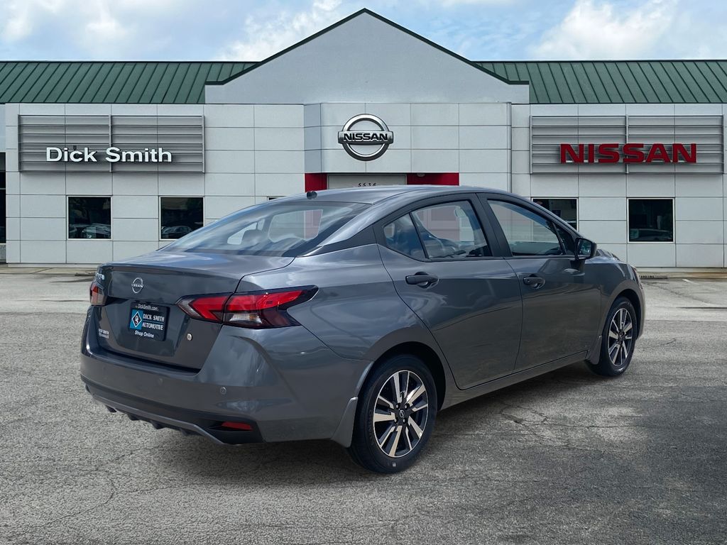 2025 Nissan Versa S photo 6