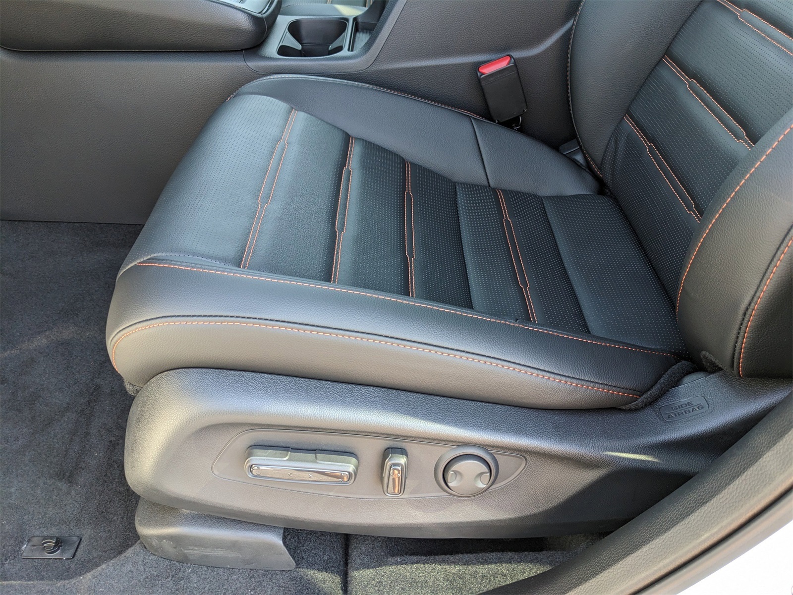 2026 Honda CR-V Hybrid Sport Touring photo 18