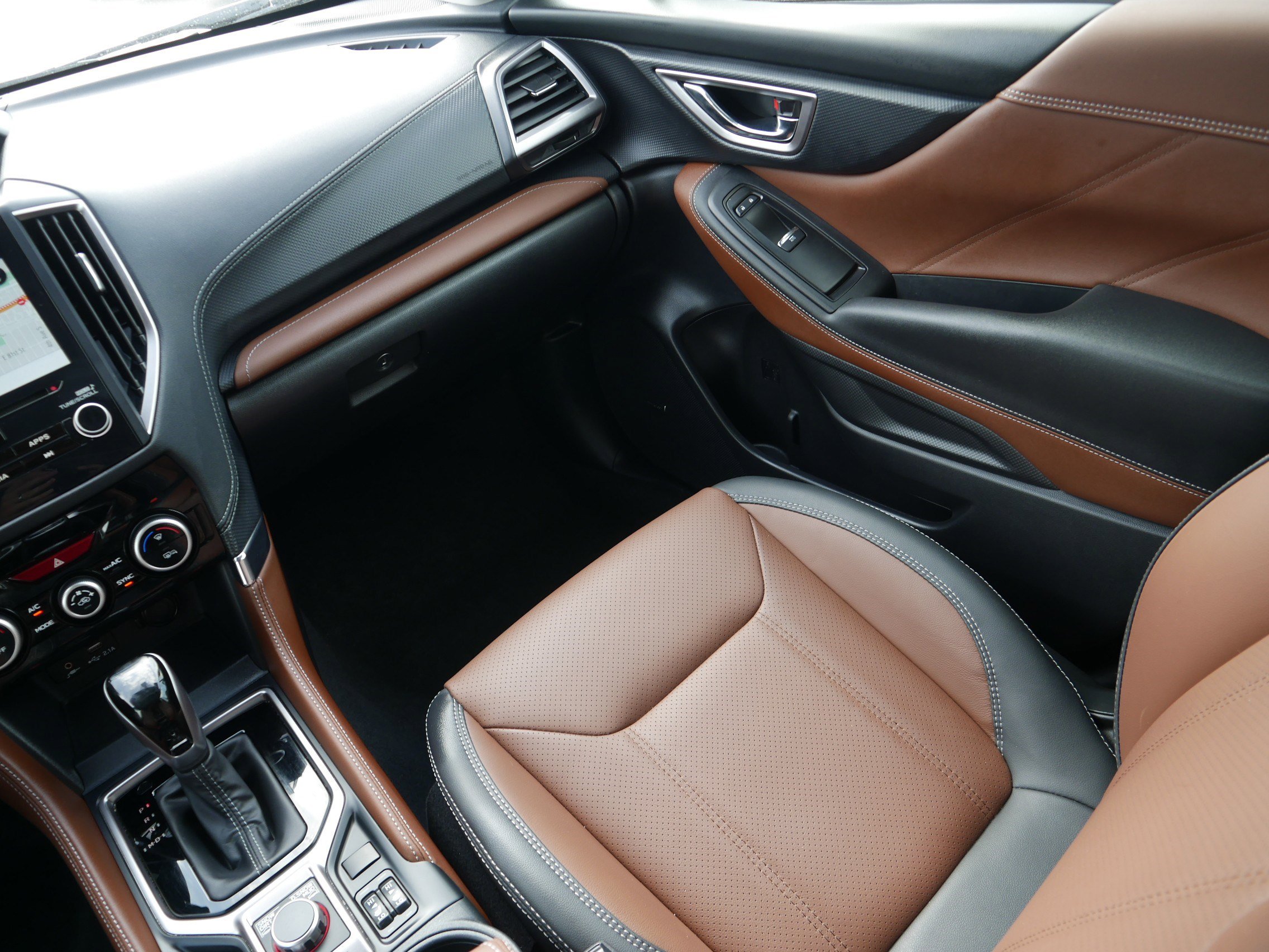 2023 Subaru Forester Touring photo 10