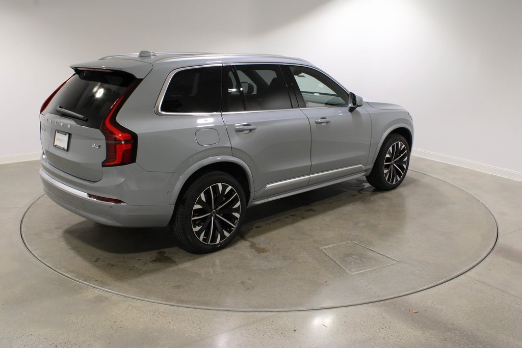 2026 Volvo XC90 Plus photo 4