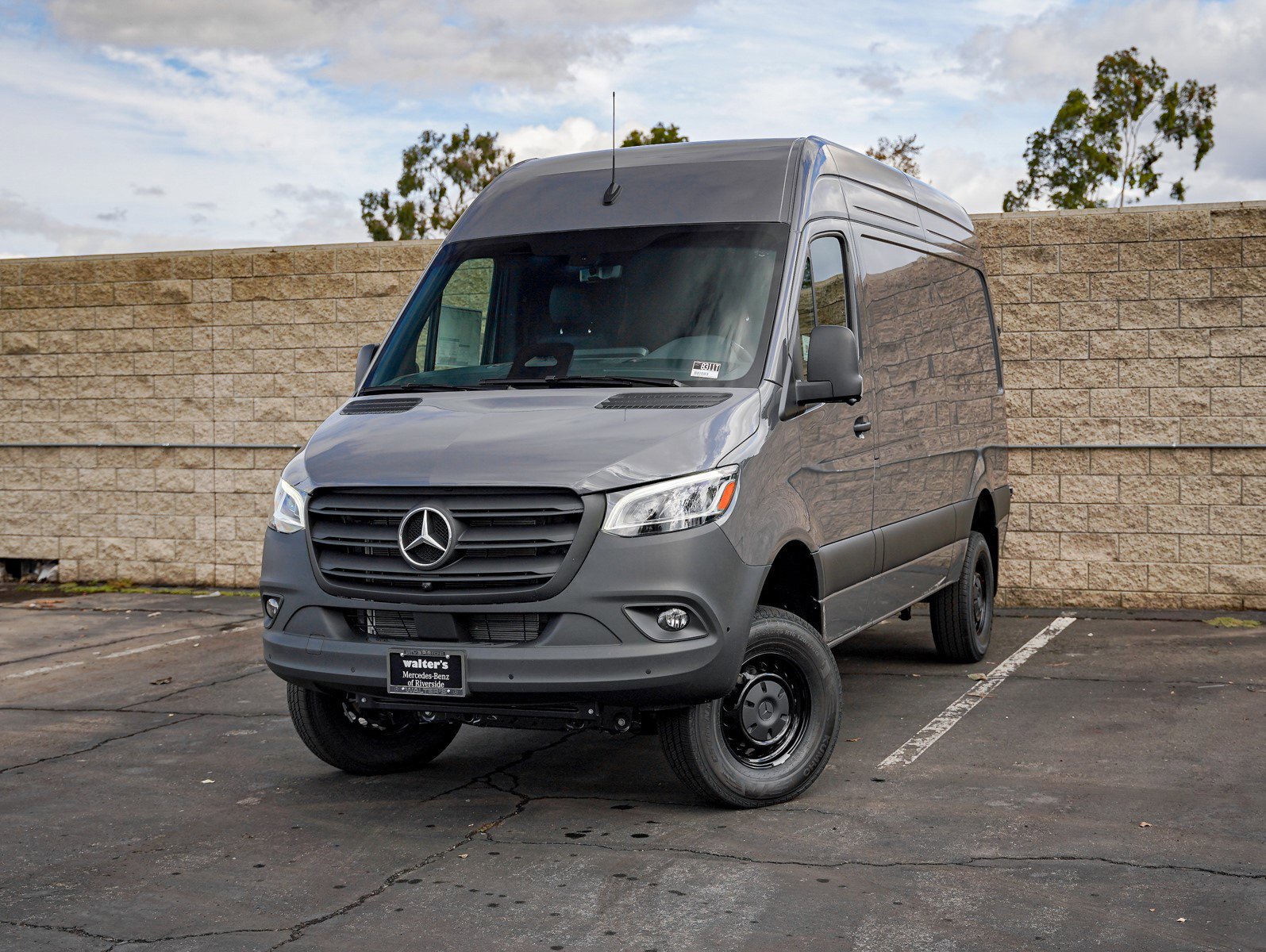 2026 Mercedes-Benz Sprinter Cargo Van Base's photo