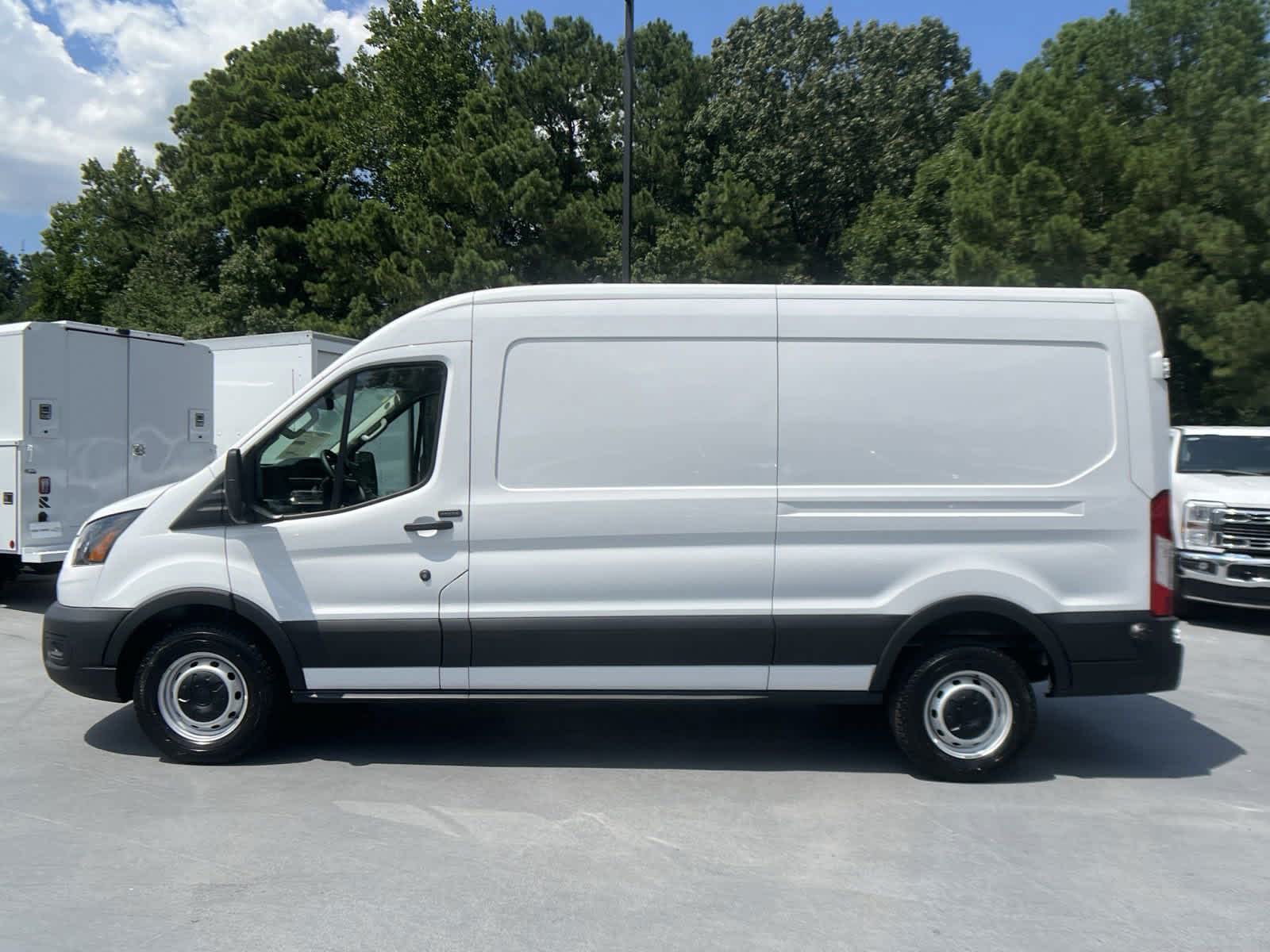 2024 Ford Transit Cargo Van photo 3