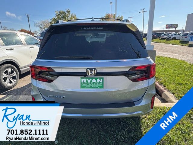 2026 Honda Odyssey EX-L photo 3