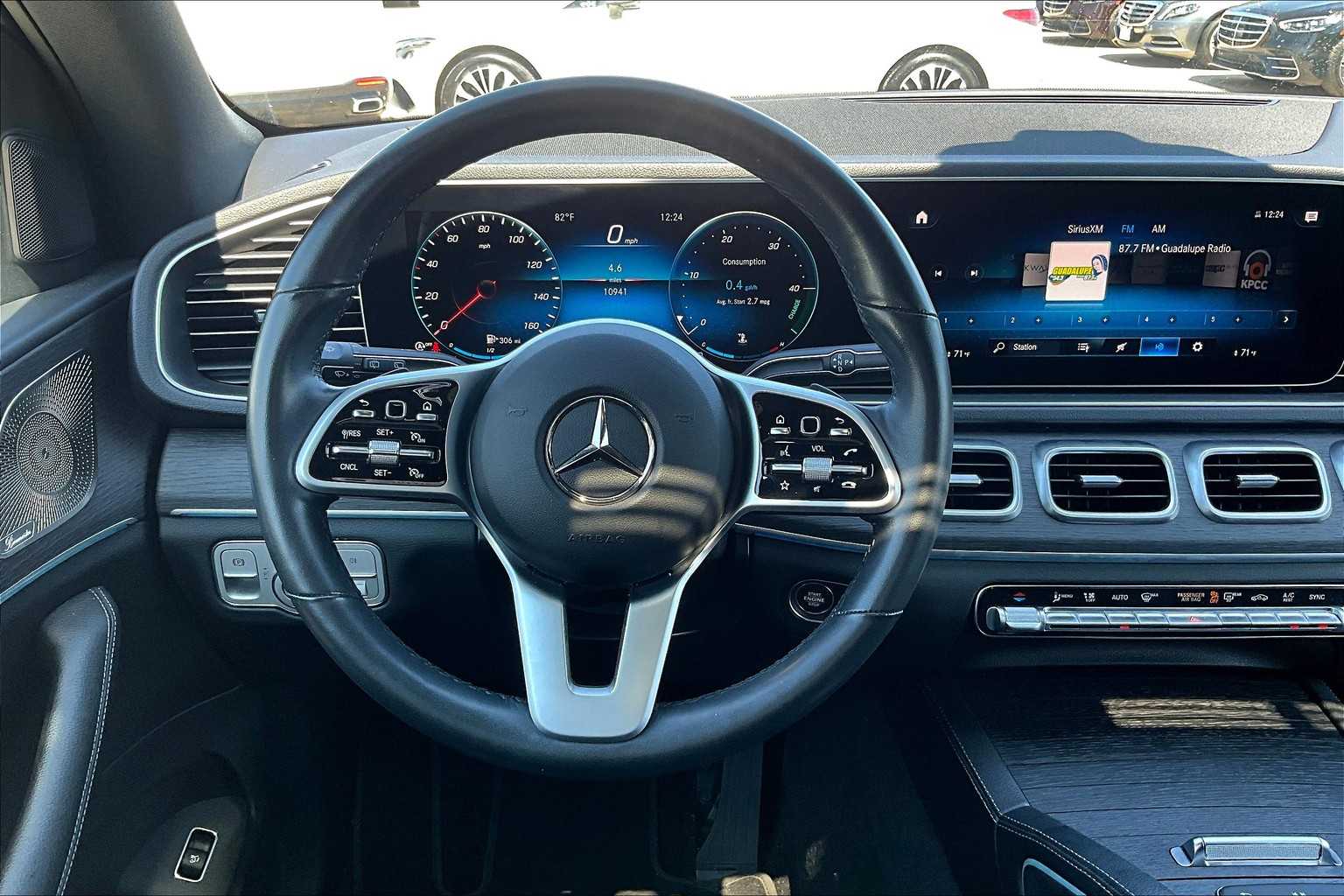 2022 Mercedes Benz GLE 350 4MATIC photo 2