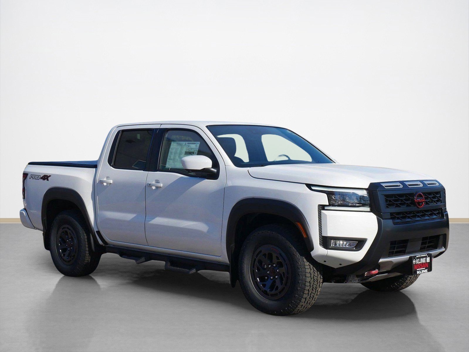 2026 Nissan Frontier PRO-4X's photo