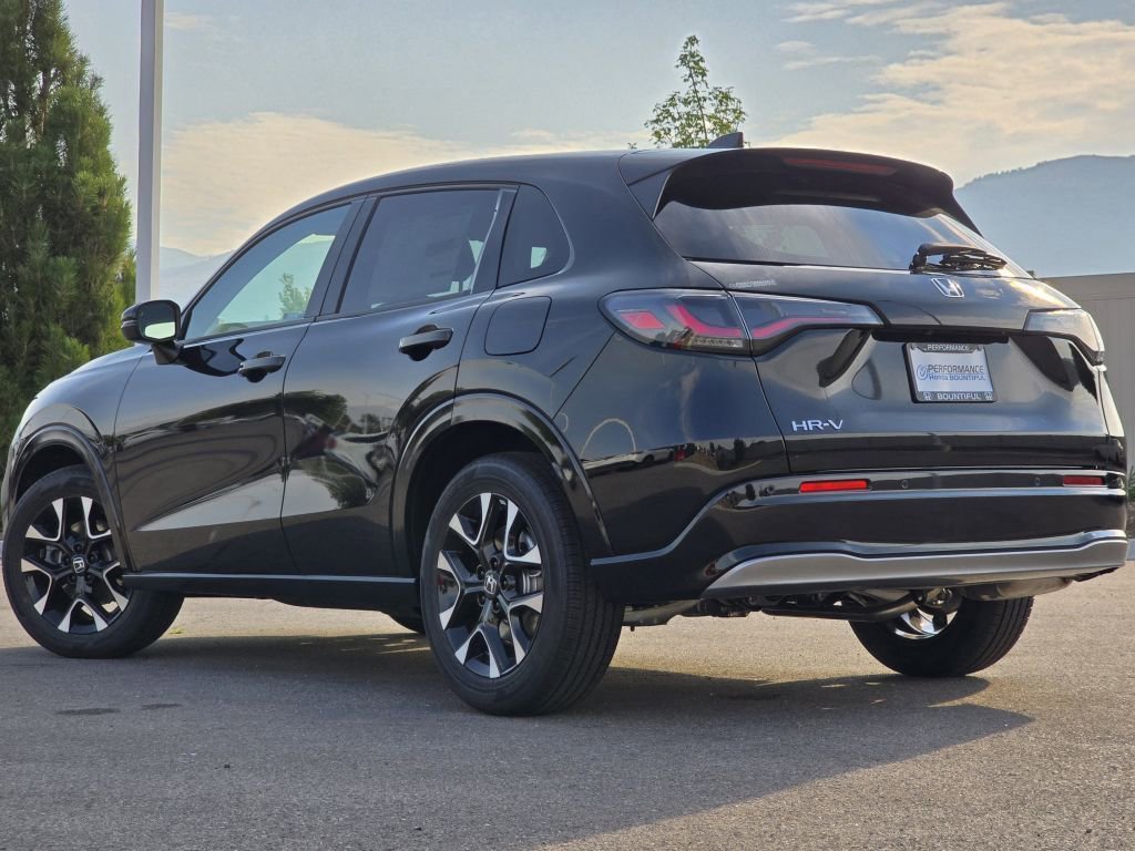 2026 Honda HR-V EX-L photo 6