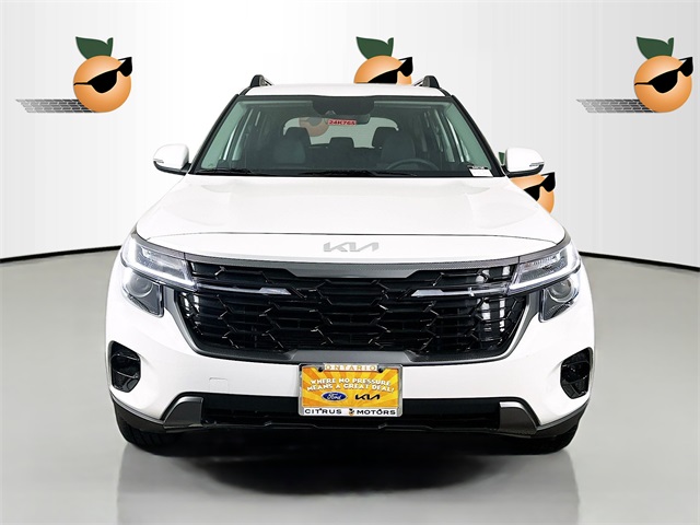 2024 Kia Seltos X-Line photo 2