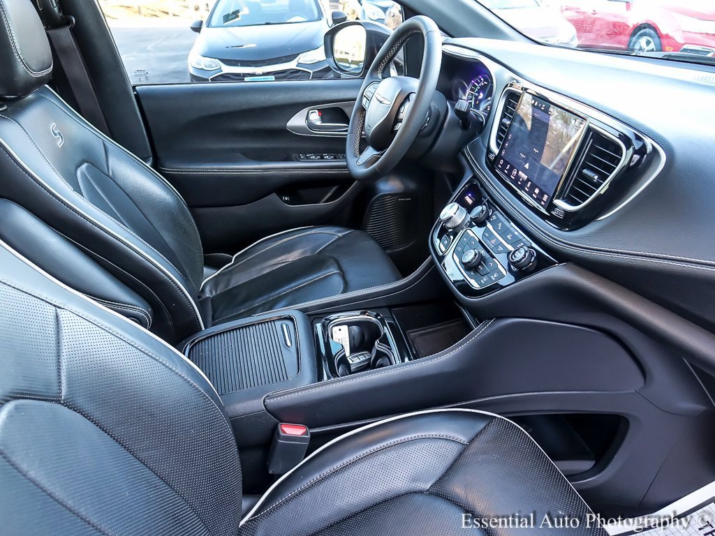 2022 CHRYSLER PACIFICA - Image 31