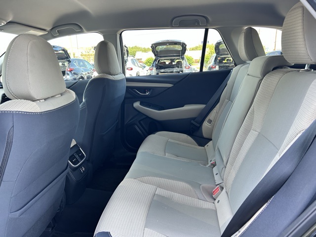 2025 Subaru Outback Premium photo 16