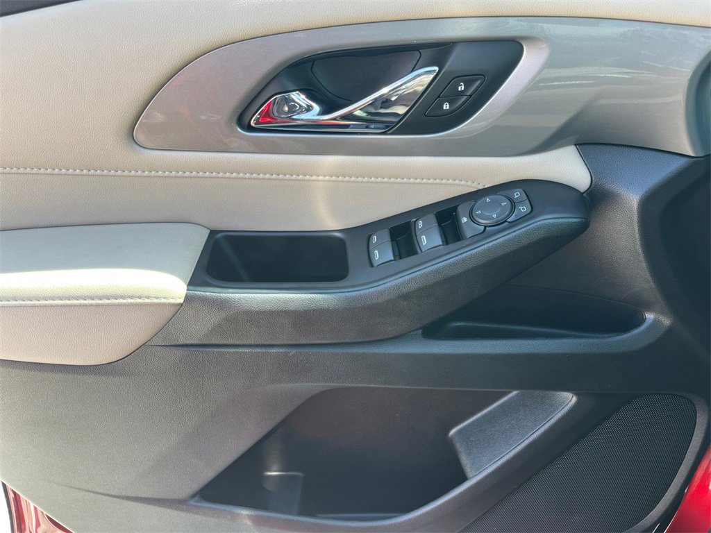 2023 Chevrolet Traverse Cloth photo 19