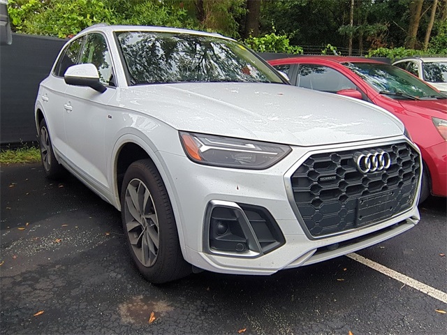 2024 Audi Q5 45 S line Premium photo 3