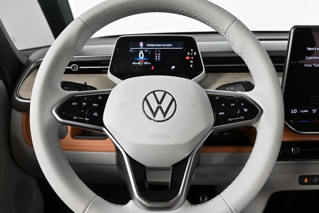 2025 Volkswagen ID. Buzz Pro Plus photo 7