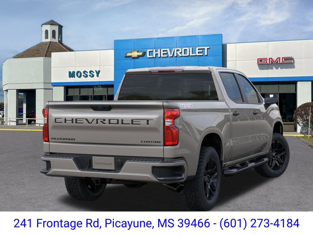 2026 Chevrolet Silverado 1500 Custom photo 3