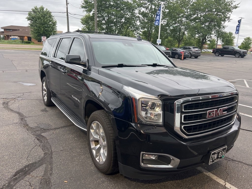 Used 2018 GMC Yukon XL SLT with VIN 1GKS2GKC2JR112710 for sale in White Bear Lake, Minnesota