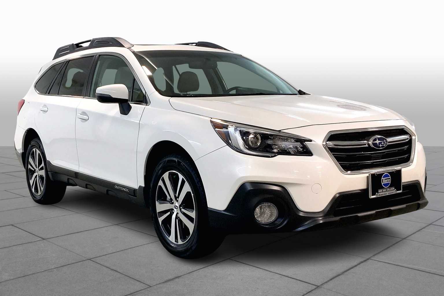 Used 2018 Subaru Outback Limited with VIN 4S4BSEKC4J3383444 for sale in Kansas City
