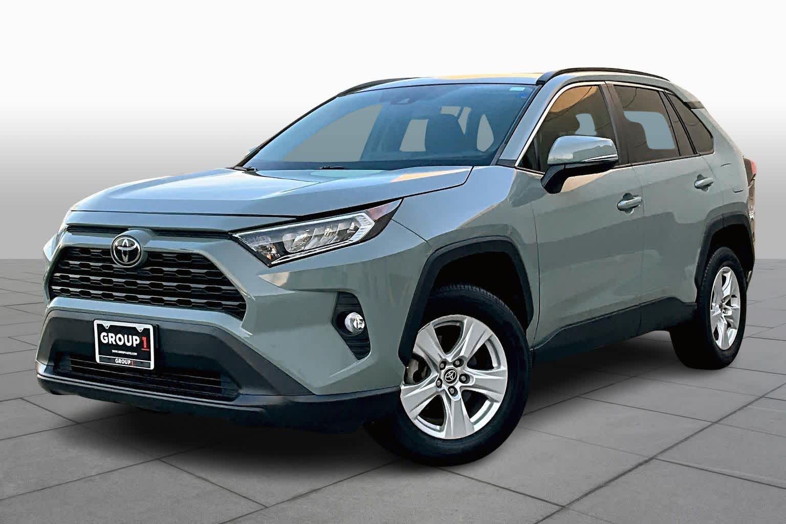 2021 Toyota RAV4 XLE
