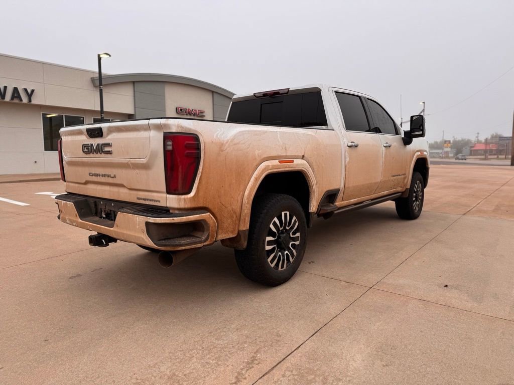 2025 Gmc Sierra 2500 HD Denali Ultimate photo 3