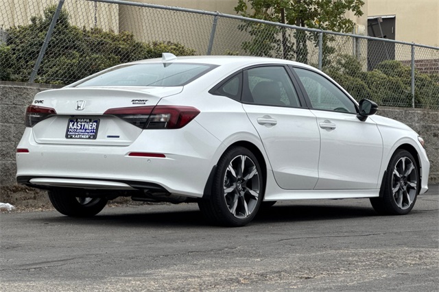 2026 Honda Civic Sport Touring Hybrid photo 3