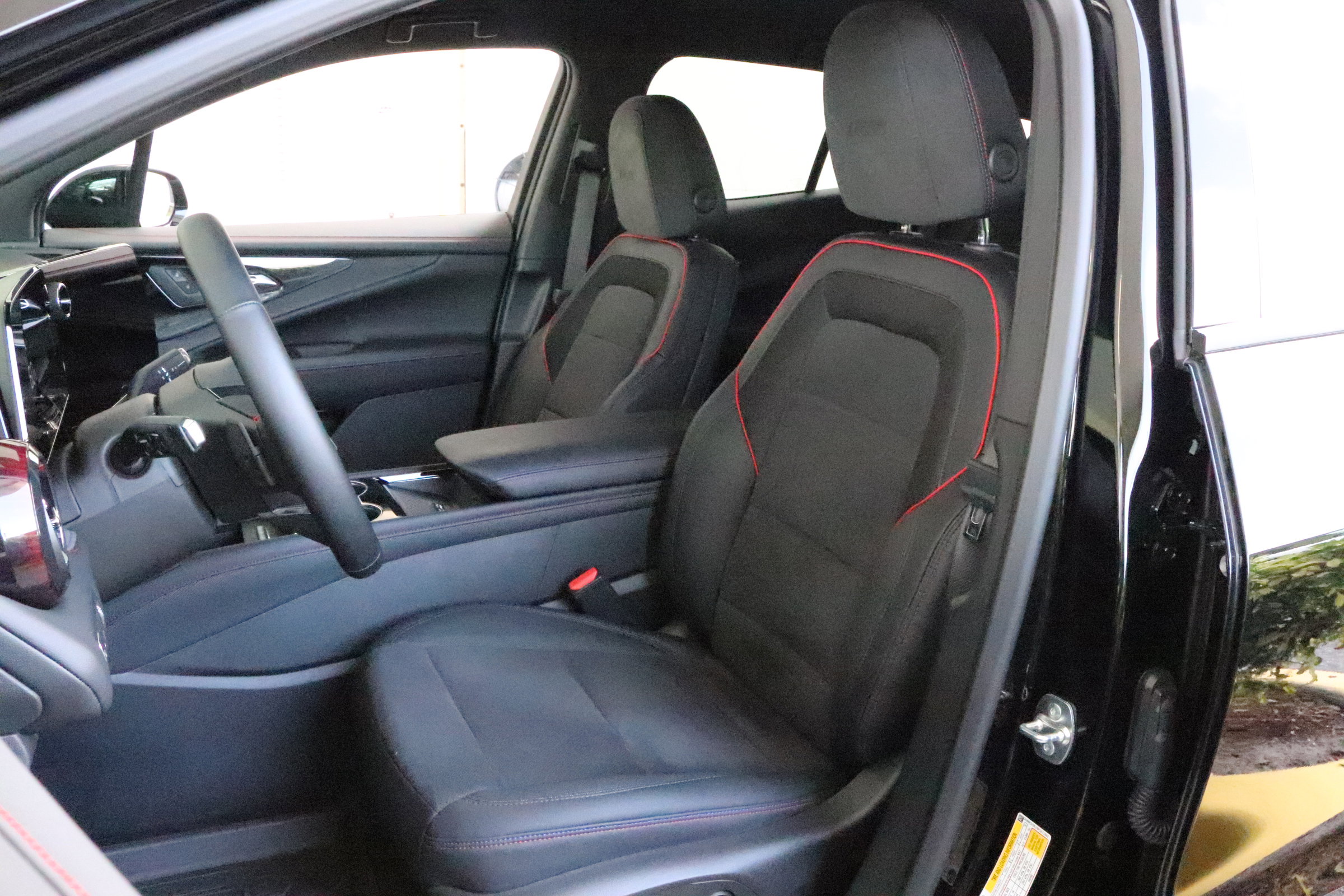 Used 2024 Chevrolet Blazer EV RS with VIN 3GNKDCRJ2RS271682 for sale in Clearwater, FL