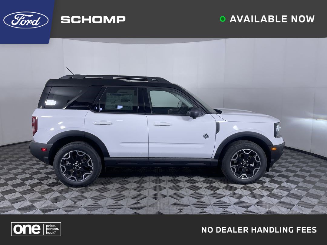 2025 Ford Bronco Sport Outer Banks's photo