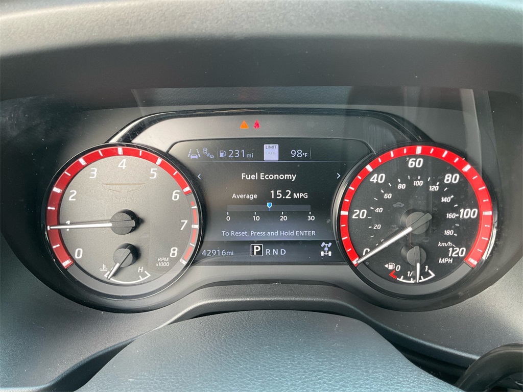2023 Nissan Titan PRO-4X photo 18