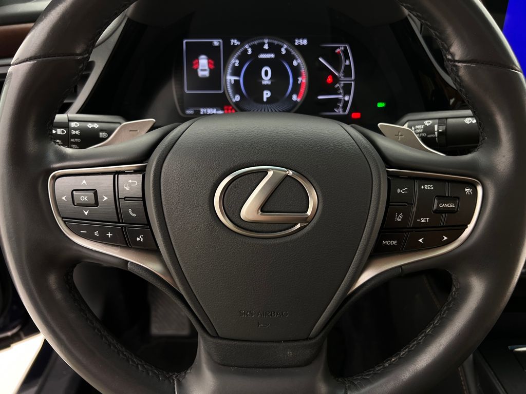 2023 Lexus ES 350 photo 19