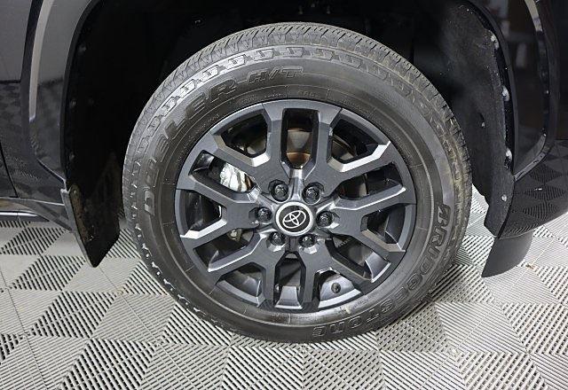 2024 Toyota Sequoia Capstone photo 12