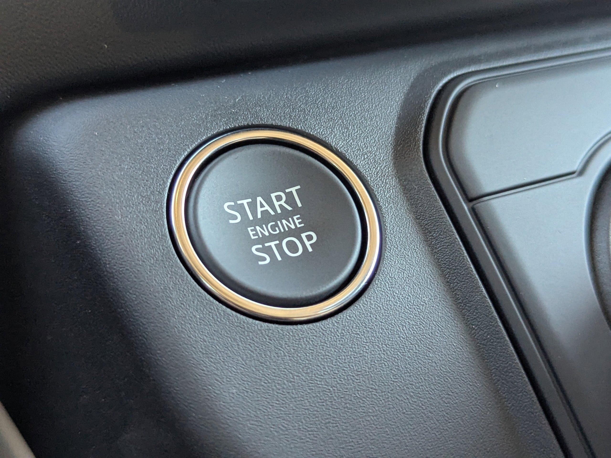 2026 Land Rover Defender 110 S photo 22