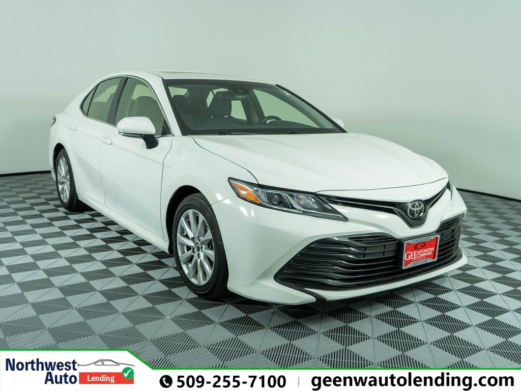 2018 Toyota Camry LE