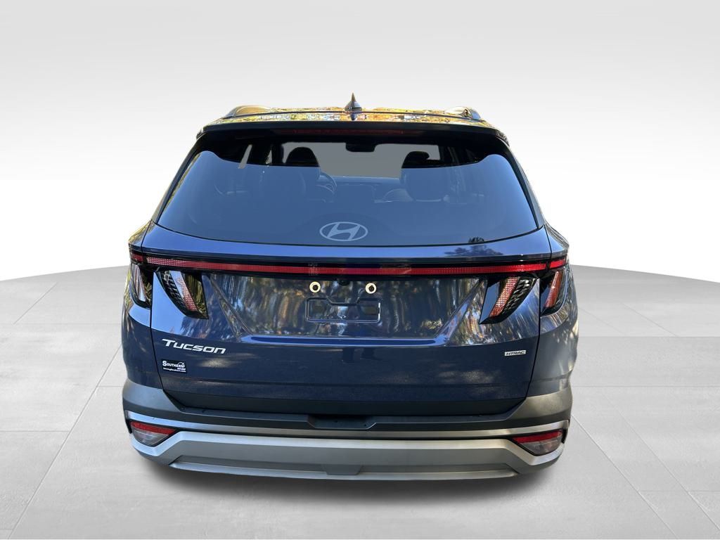 2025 Hyundai Tucson SEL Convenience photo 3