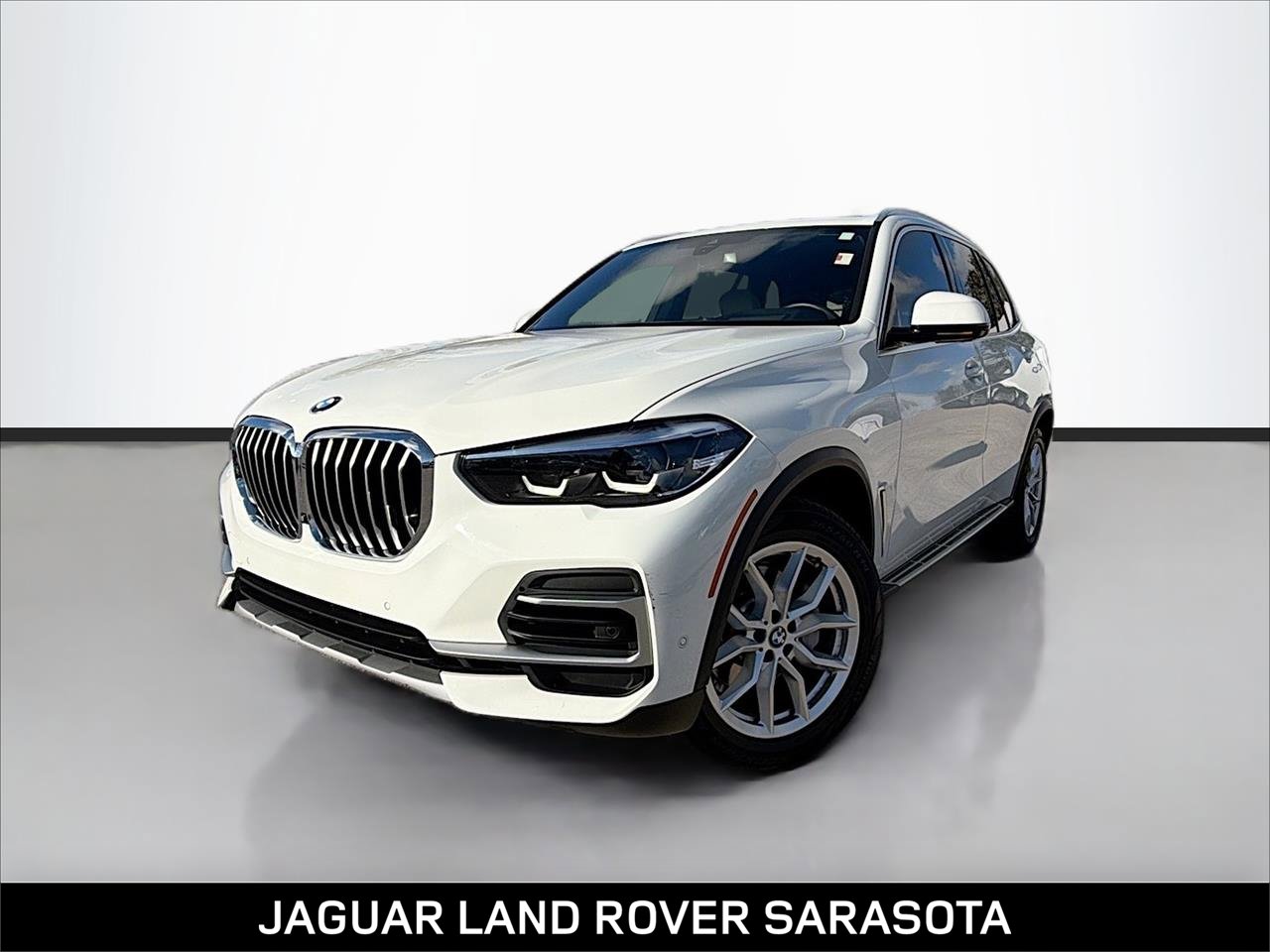 2022 BMW X5 40i's photo