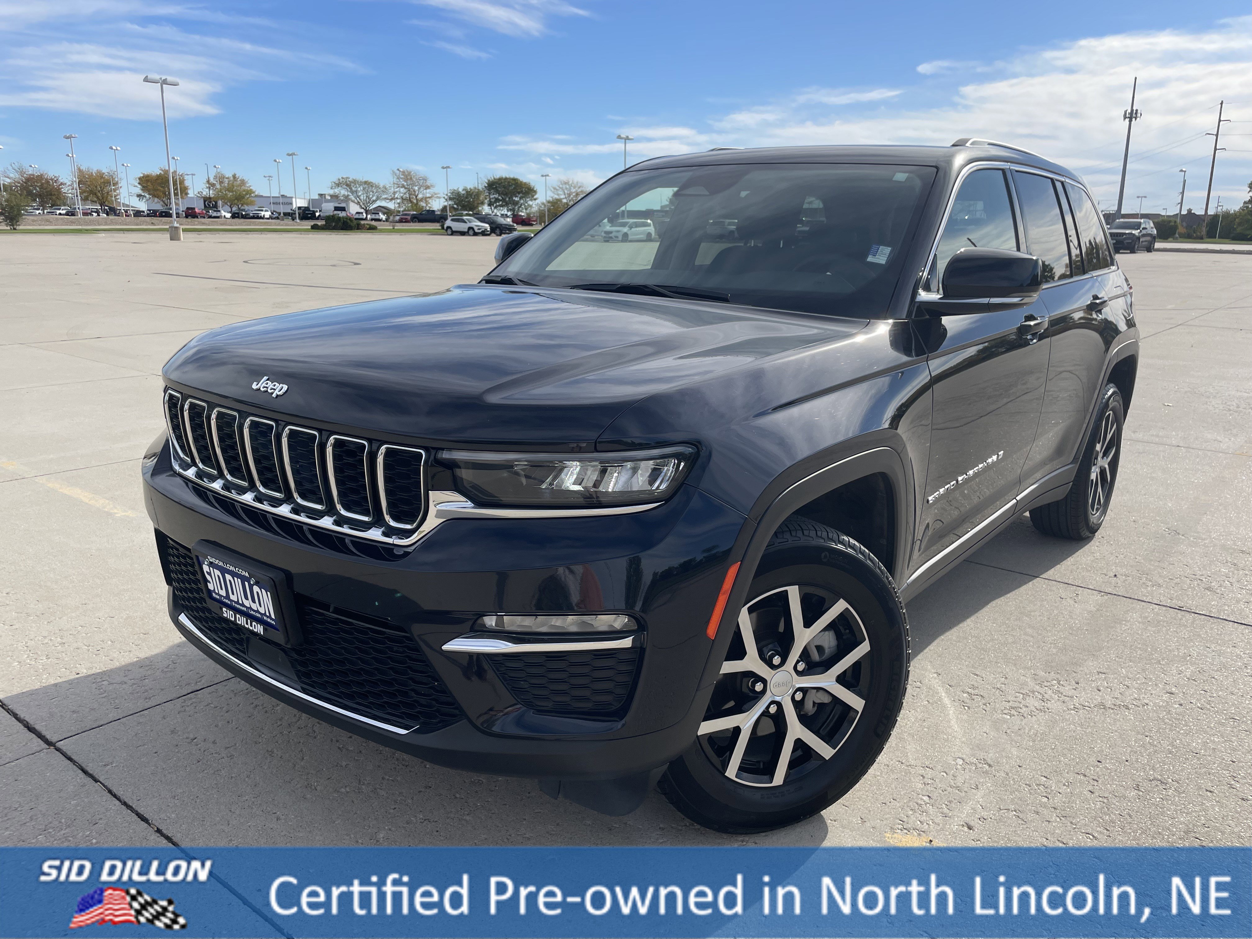 2023 Jeep Grand Cherokee Limited's photo